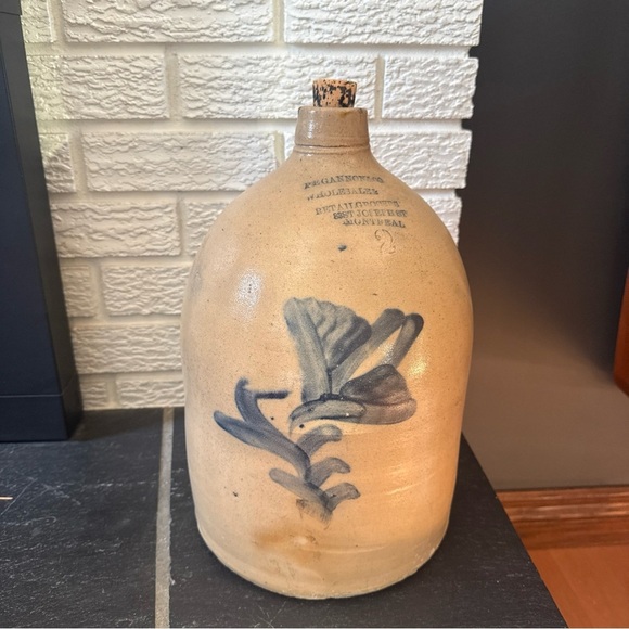 Stoneware Jug- 2 Gal Pegannon & Co WholesaleMontreal Antique 1800's. Cobalt Blue - Picture 11 of 14